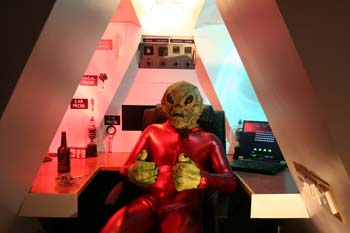 Alien E